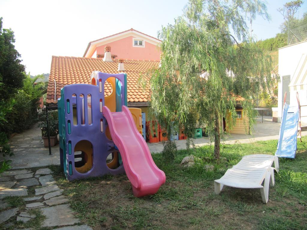 Agriturismo Cele Челе Лигуре Екстериор снимка